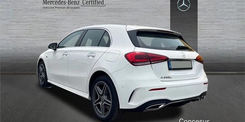 Usado Mercedes A250 218 CV (160 kW) 2023 Blanco