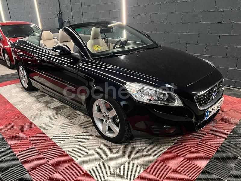 Negro Usado 2010 Volvo C70 Summum Descapotable | 10.990 € - Imagen 1/4