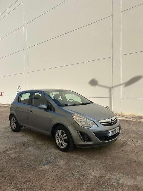 Usado Opel Corsa 86 CV (63 kW) 2013 Gris Utilitario