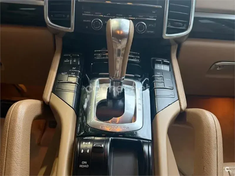 Usado Porsche Cayenne Diesel 262 CV (192 kW) 2013 Negro SUV