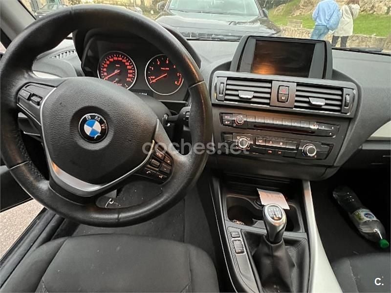 Usado BMW 116 116 CV (85 kW) 2014 Negro Utilitario
