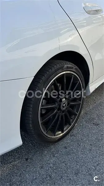 Usado Mercedes CLA180 122 CV (89 kW) 2019 Blanco Coupe