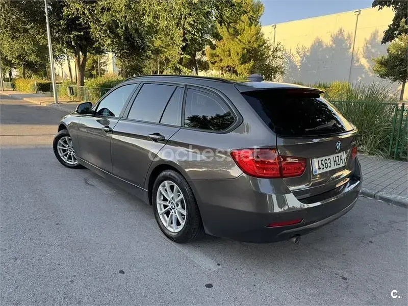 Usado BMW 318 143 CV (105 kW) 2014 Marrón Familiar