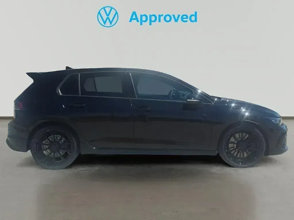 Nuevo VW Golf VIII Black Edition 333 CV (244 kW) 2026 Negro