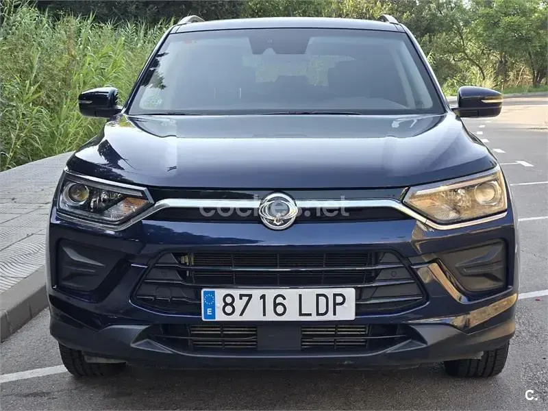 Usado SsangYong Korando 136 CV (100 kW) 2019 Negro SUV