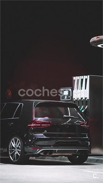 Usado VW Golf VII R 300 CV (220 kW) 2016 Negro Berlina