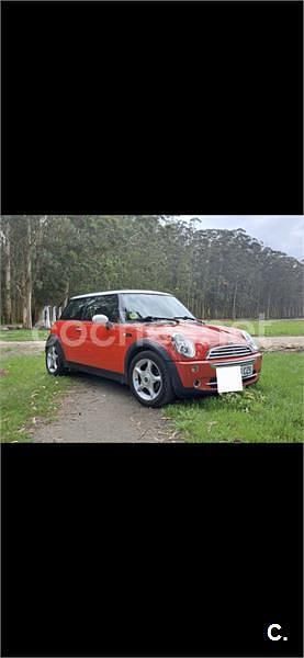 Usado Mini Cooper 115 CV (84 kW) 2004 Rojo Utilitario