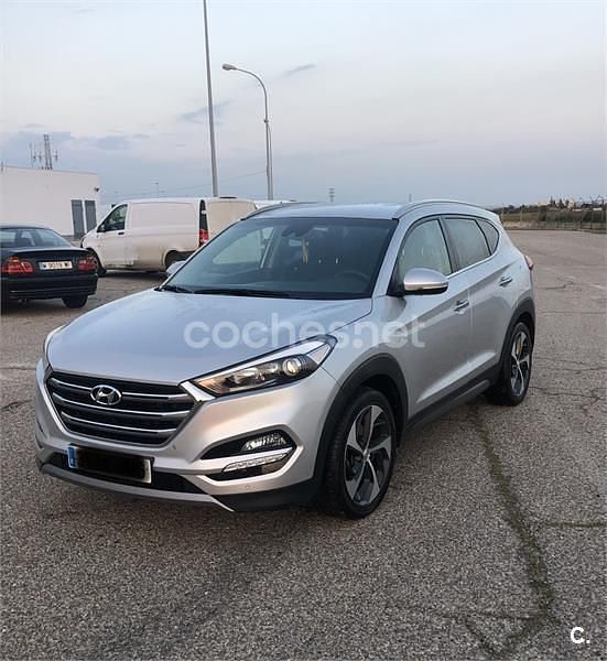 Gris / plata Usado 2016 Hyundai Tucson SUV | 14.950 € (Precio justo) - Imagen 1/4