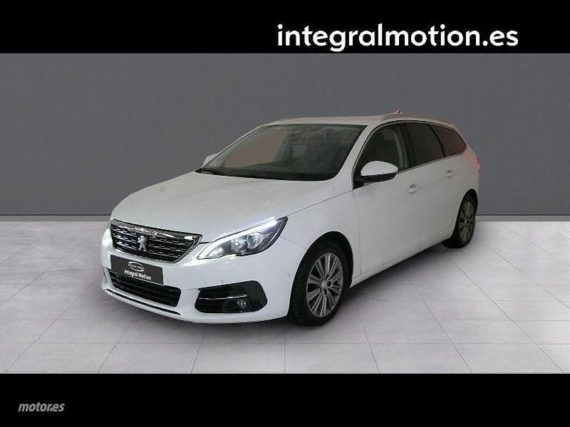 Blanco Usado 2021 Peugeot 308 Allure Familiar | 13.500 € (Un poco caro) - Imagen 1/4