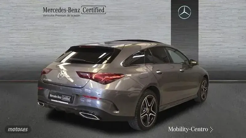 Usado Mercedes CLA250e 217 CV (159 kW) 2024 Gris Coupe