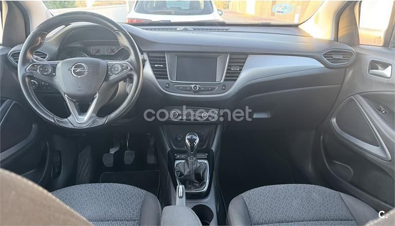 Usado Opel Crossland X Selective 81 HP (59 kW) 2017 Azul SUV