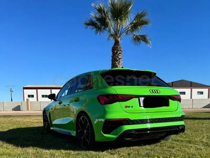 Usado Audi RS3 400 CV (294 kW) 2022 Verde Berlina