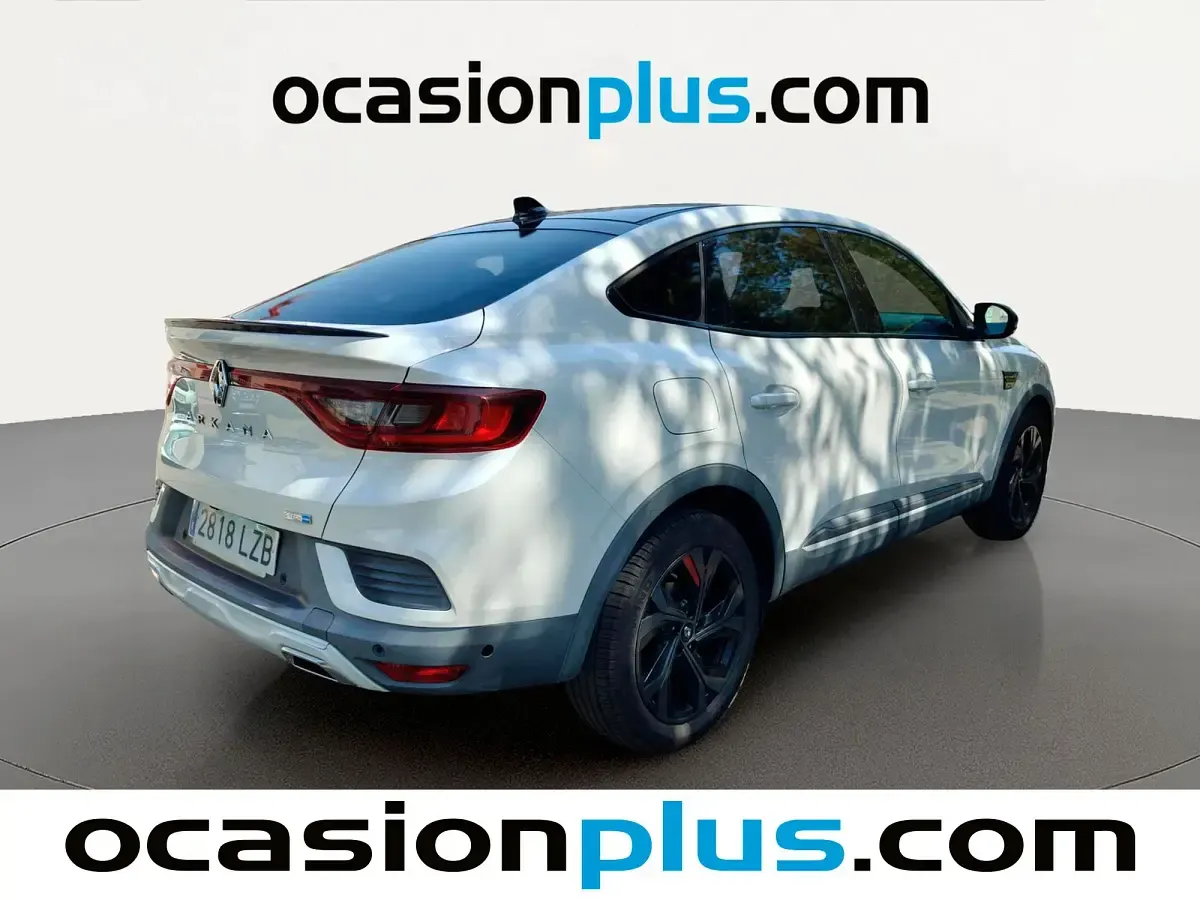 Usado Renault Arkana RS Line 145 CV (106 kW) 2022 Blanco SUV