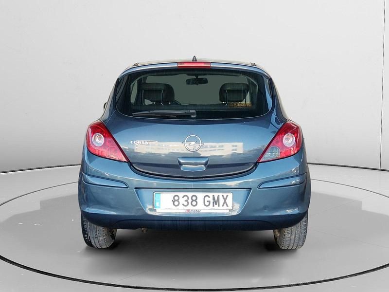 Usado Opel Corsa Essentia 60 CV (44 kW) 2009 Utilitario