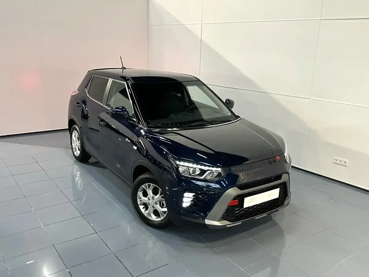 Nuevo SsangYong Tivoli 163 CV (119 kW) 2026 Azul