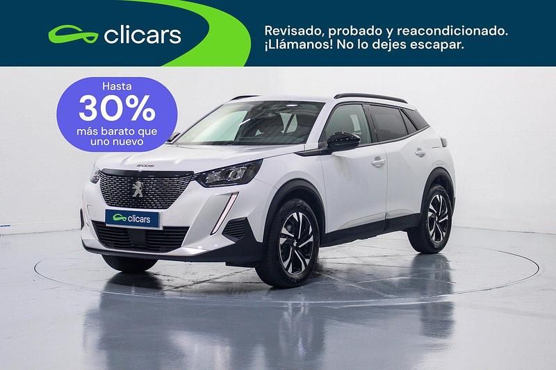 Usado Peugeot 2008 Allure 100 CV (73 kW) 2022 Blanco SUV