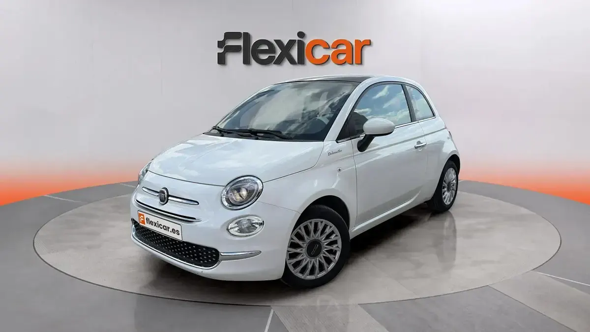 Usado Fiat 500 Dolcevita 71 CV (52 kW) 2023 Blanco Berlina