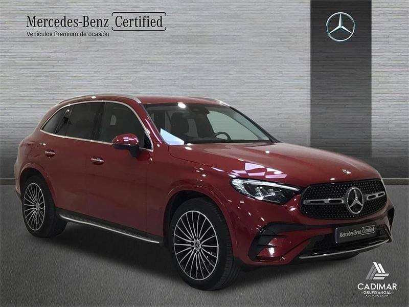 Usado Mercedes GLC220 AMG line 197 CV (144 kW) 2024 Rojo SUV