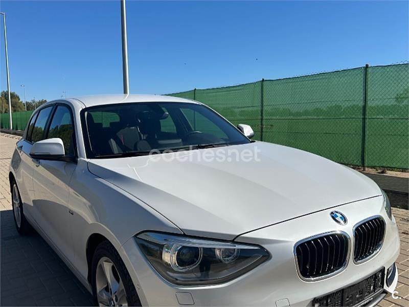 Usado BMW 120 Sport Line 184 CV (135 kW) 2012 Blanco Utilitario