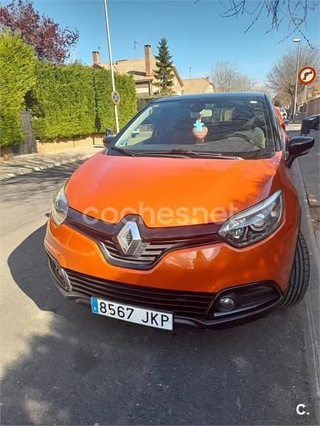 Usado Renault Captur Intens 90 CV (66 kW) 2015 Naranja SUV