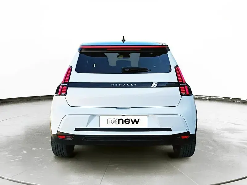 Usado Renault R5 Techno 88 kW (120 CV) 2025 Blanco Utilitario