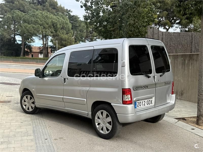 Usado Citroën Berlingo 90 CV (66 kW) 2009 Gris / plata Monovolumen