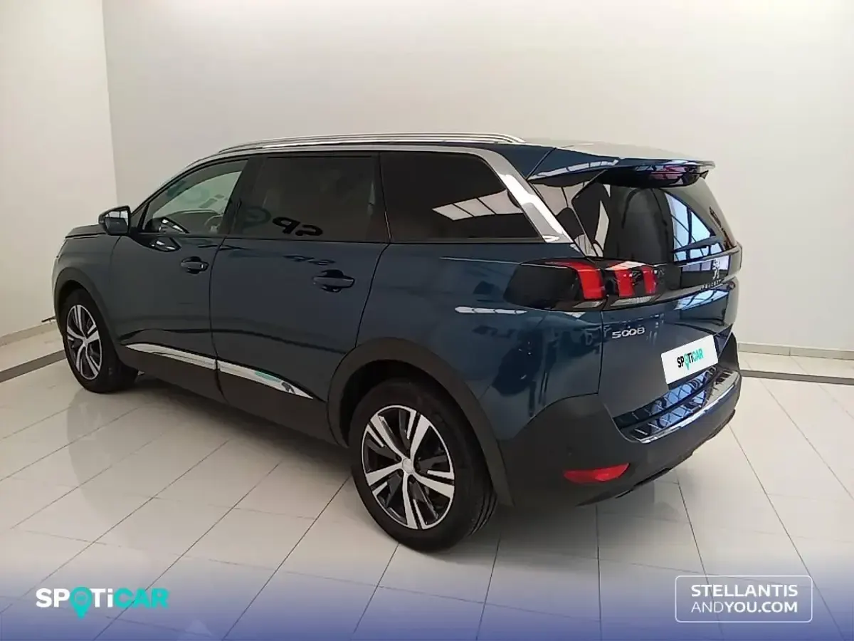 Occasion Peugeot 5008 Allure 131 PK (96 kW) 2022 Blauw SUV