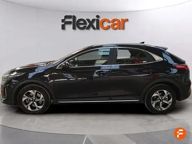 Usado Kia XCeed 120 HP (88 kW) 2022 Preto SUV