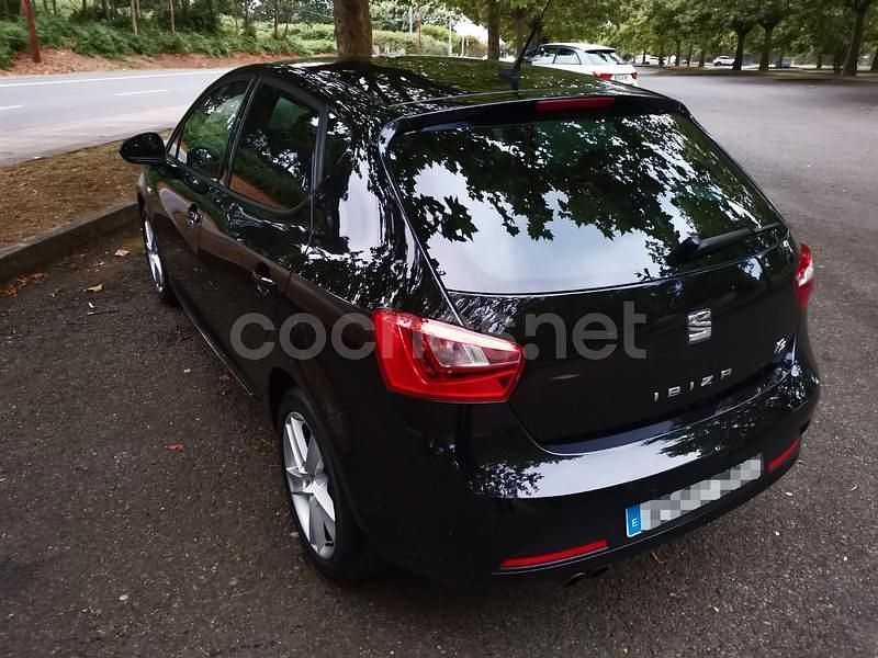 Usado Seat Ibiza FR 110 CV (80 kW) 2017 Negro Berlina