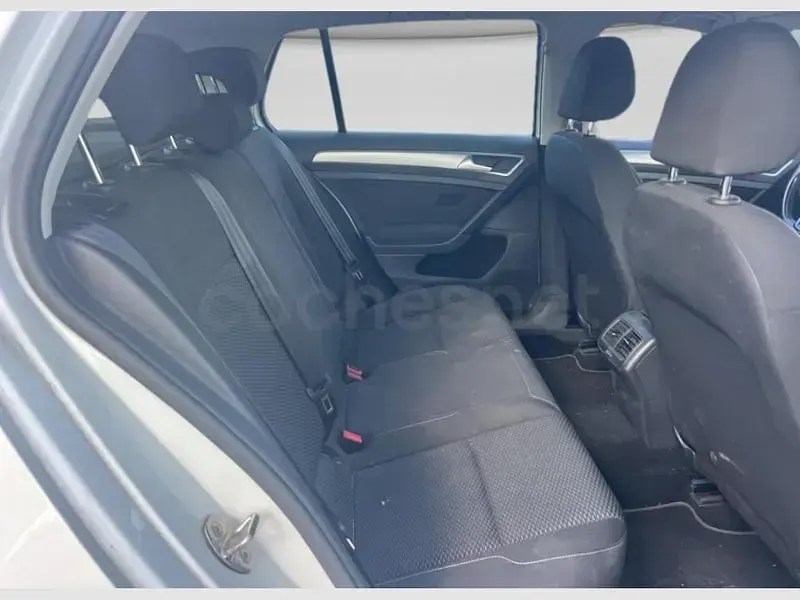 Usado VW Golf VIII Edition 130 CV (95 kW) 2020 Blanco Berlina