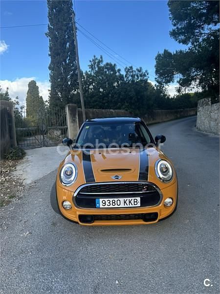 Usado Mini Cooper SD 170 CV (125 kW) 2018 Naranja Utilitario