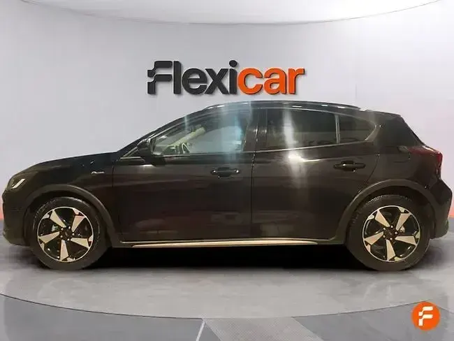 Usado Ford Focus Active 155 CV (114 kW) 2024 Negro Berlina