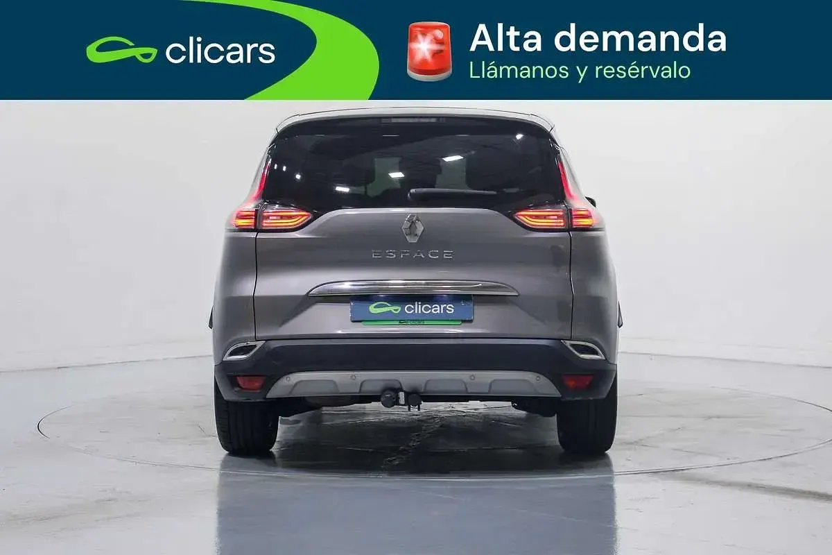 Usado Renault Espace Zen 160 CV (117 kW) 2016 Gris Monovolumen