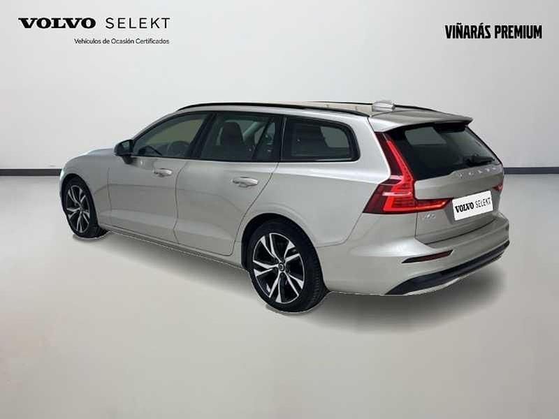Usado Volvo V60 Plus 197 CV (144 kW) 2025 Beige Familiar