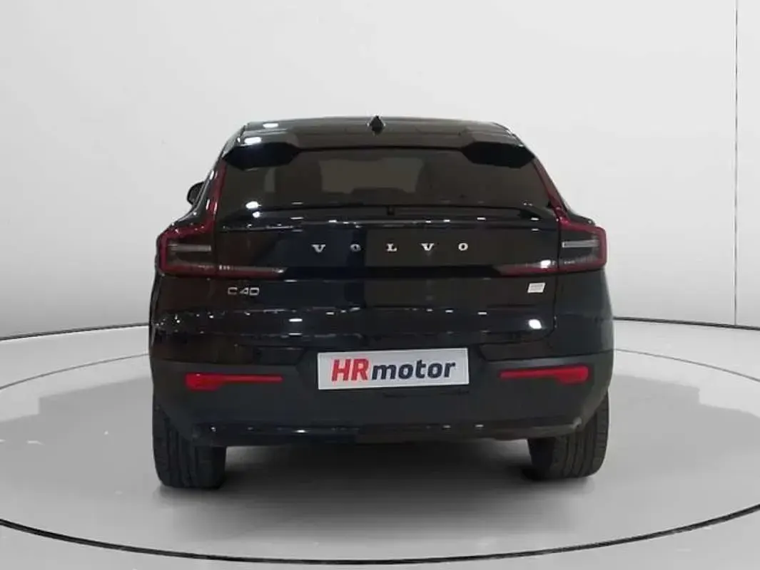 Usado Volvo C40 Plus 185 kW (252 CV) 2023 Negro SUV