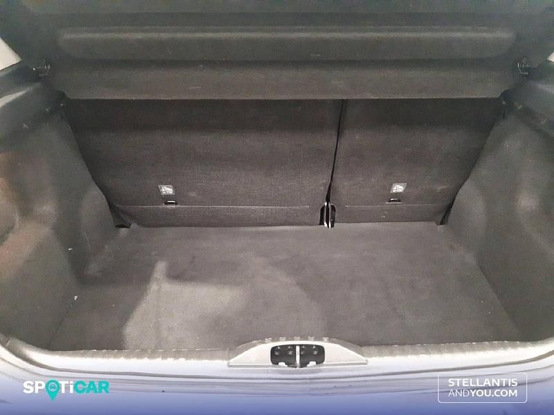 Usado Citroën C3 PureTech 83 CV (61 kW) 2023 Gris Utilitario