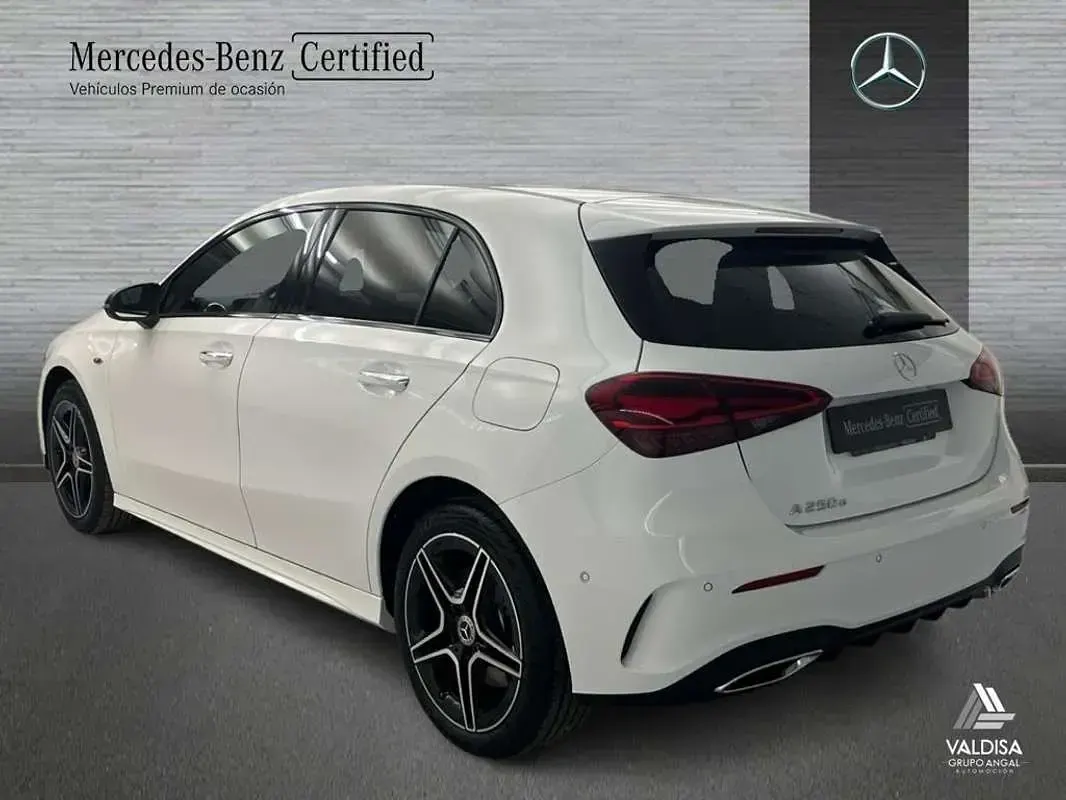 Usado Mercedes A250 218 CV (160 kW) 2025 Berlina