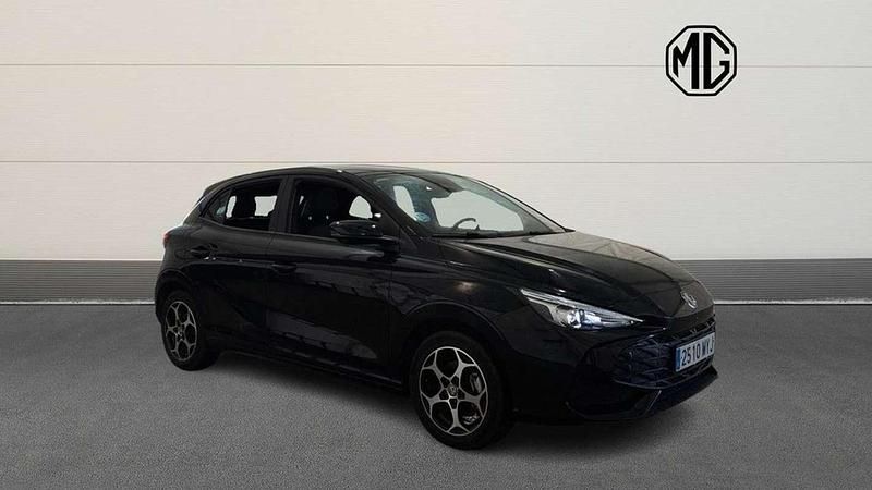 Usado MG MG3 Luxury 197 CV (144 kW) 2025 Negro Utilitario