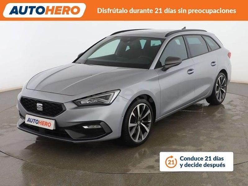 Usado Seat Leon FR 150 CV (110 kW) 2021 Gris Familiar