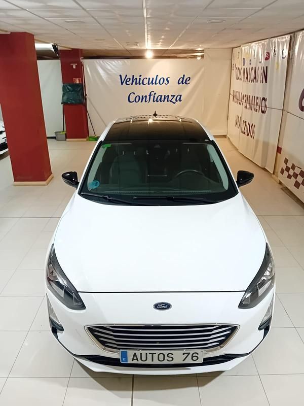 Usado Ford Focus Active 120 CV (88 kW) 2019 Blanco