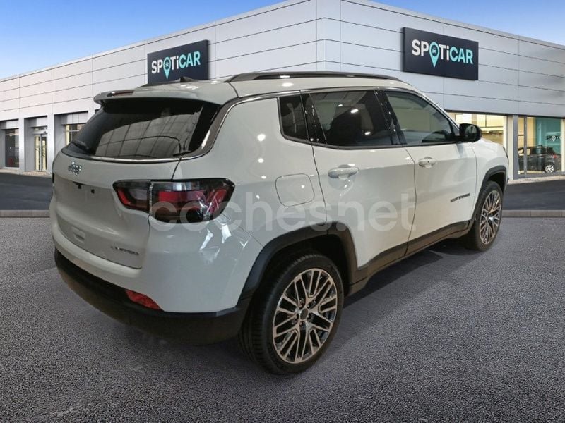 Usado Jeep Compass Limited 130 CV (95 kW) 2022 Blanco SUV