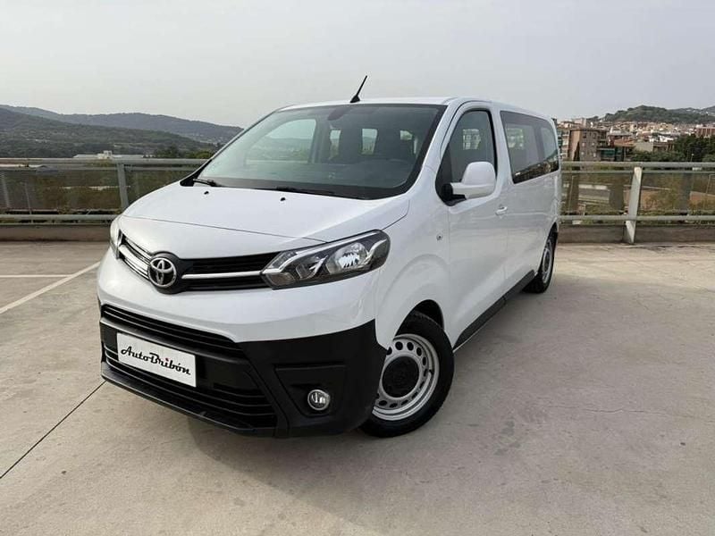 Usado Toyota Proace 120 CV (88 kW) 2022 Blanco Monovolumen