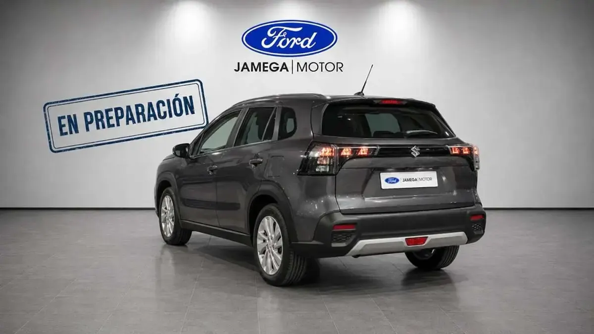Usado Suzuki SX4 S-Cross 128 CV (94 kW) 2024 Gris SUV