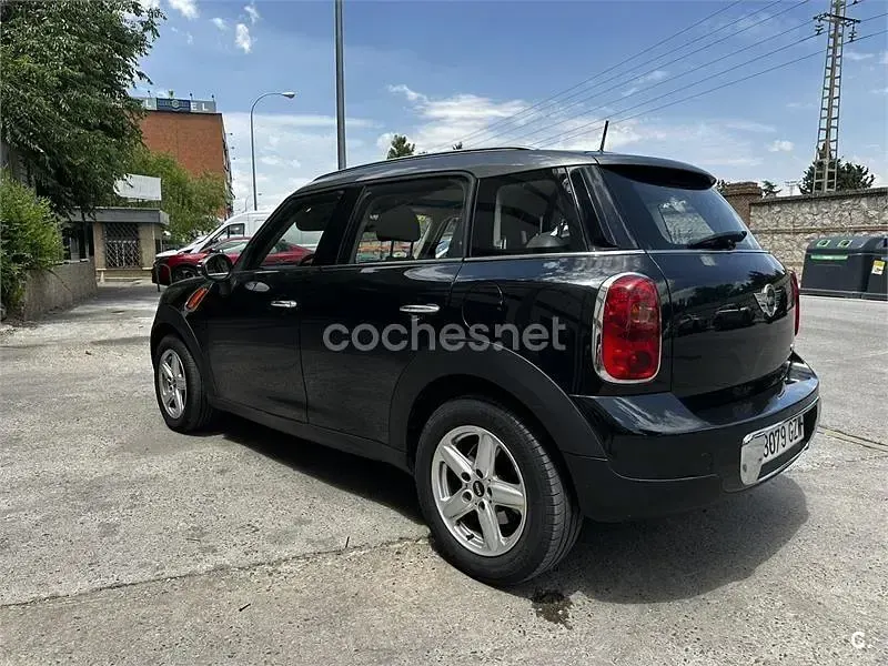 Usado Mini One D Countryman 90 CV (66 kW) 2010 Negro SUV