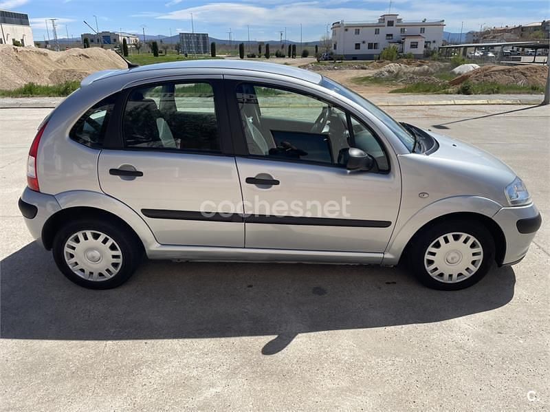 Usado Citroën C3 Furio 70 CV (51 kW) 2007 Gris / plata Berlina