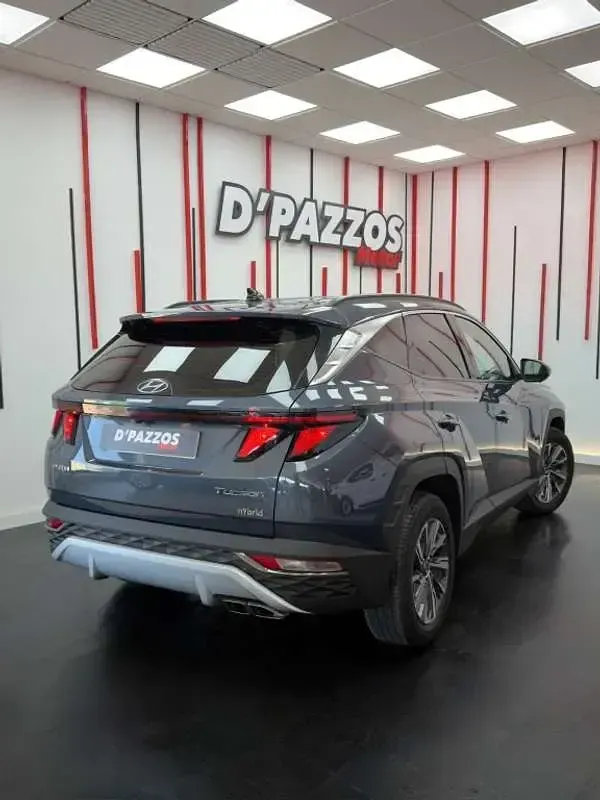 Usado Hyundai Tucson 136 CV (100 kW) 2022 Gris SUV