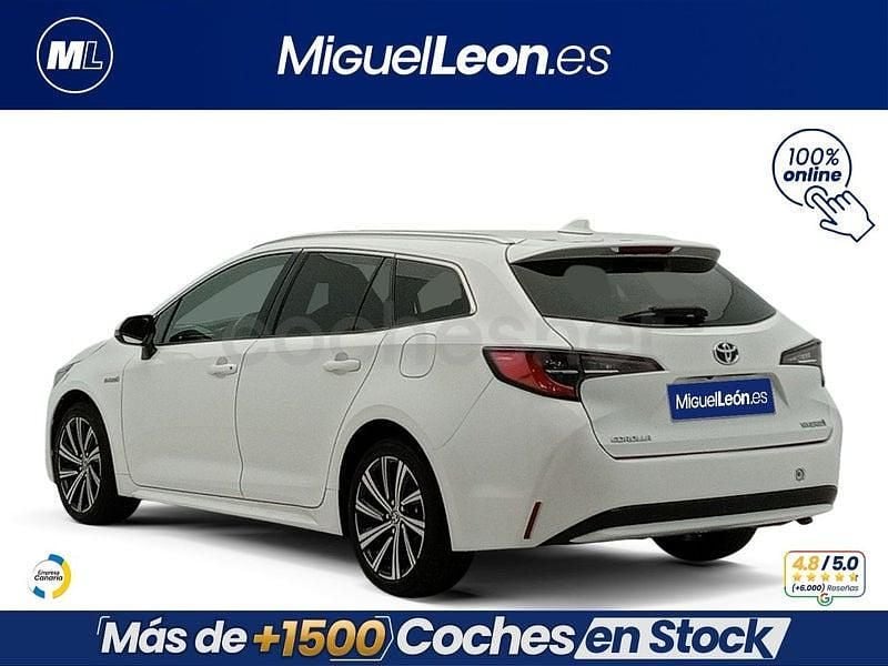 Usado Toyota Corolla Sport 122 CV (89 kW) 2022 Blanco Familiar
