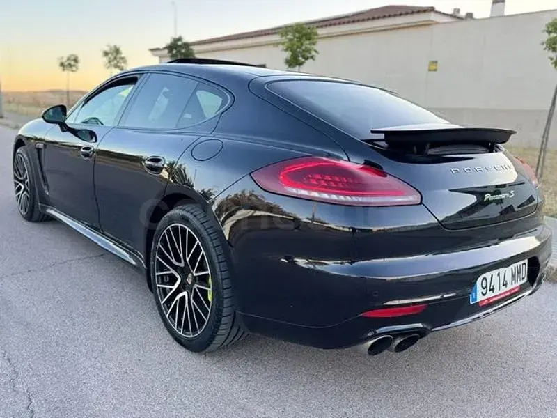 Usado Porsche Panamera S E-Hybrid 416 CV (305 kW) 2014 Negro Utilitario