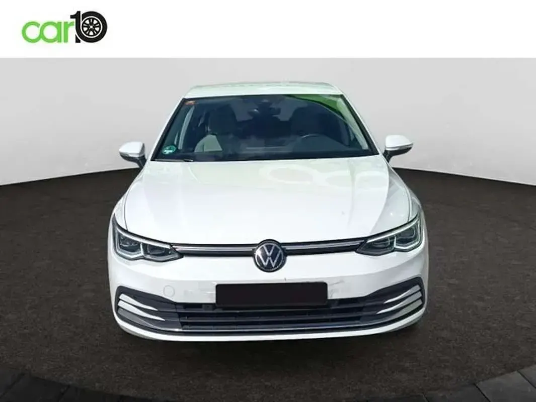 Usado VW Golf VIII Style 150 CV (110 kW) 2024 Blanco Berlina