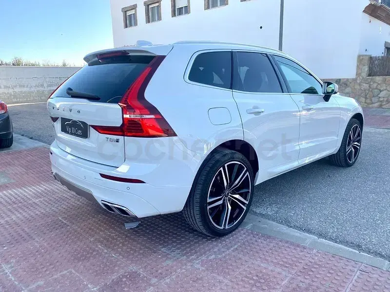 Usado Volvo XC60 R-Design 340 CV (250 kW) 2021 Blanco SUV